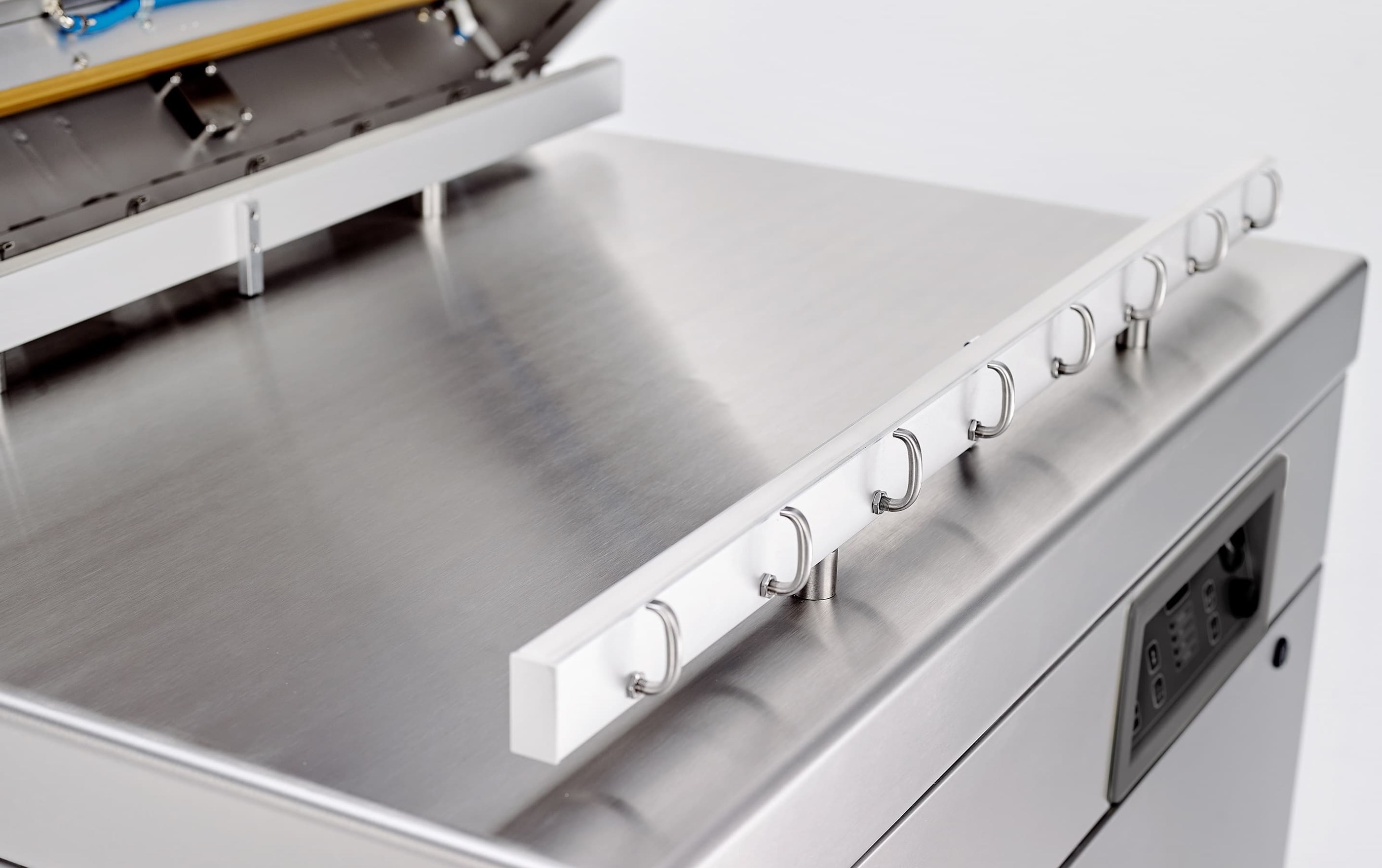 Vacuum packaging machine Polar 110 with gaz.jpg